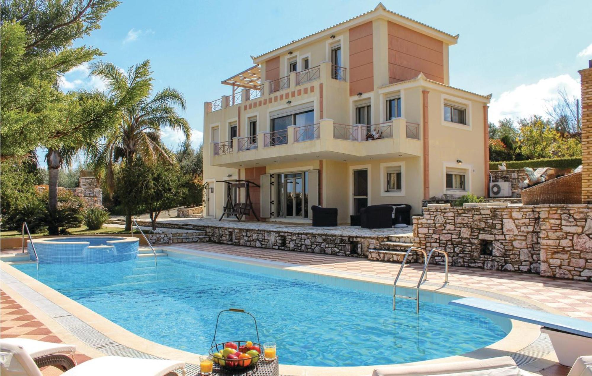 Amazing Home In Koroni With Wifi Extérieur photo