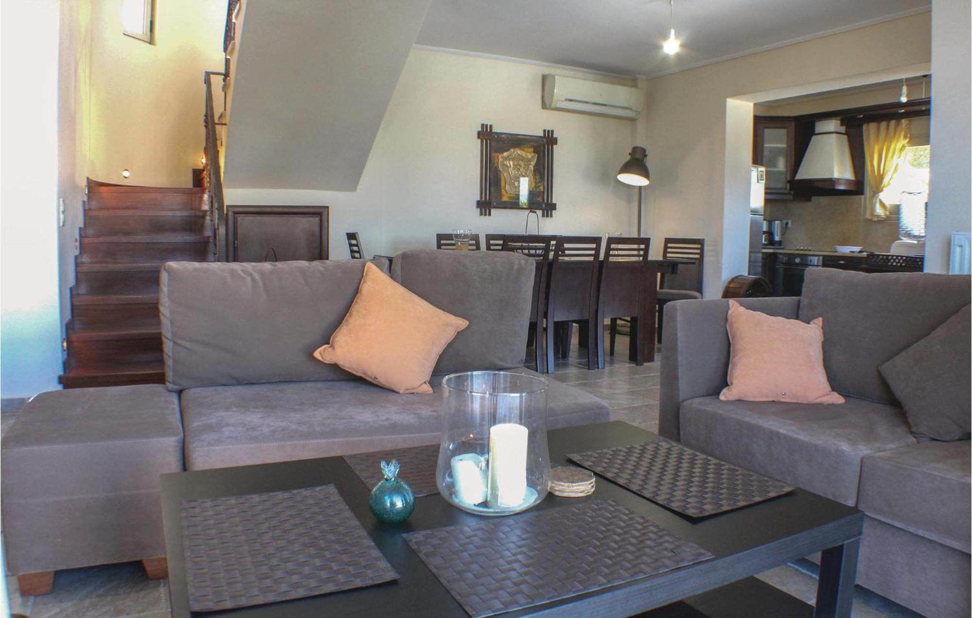 Amazing Home In Koroni With Wifi Extérieur photo